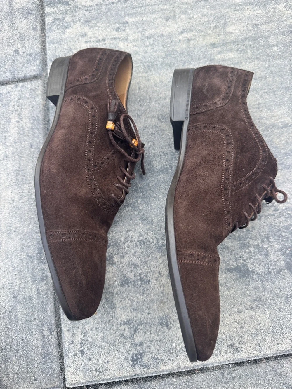 Gucci Bamboo Accent Brown Suede Brogue Oxfords. Lace up. Size 10.